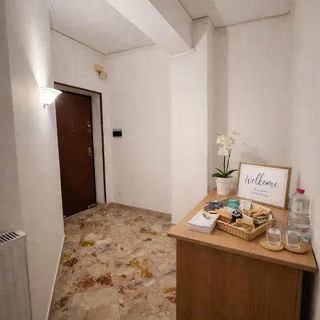 Apartment Maison Yasmine Station & Downtown